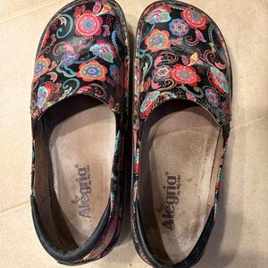 Alegria Black Floral Paisley Slip-On Clogs